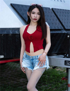 《爸爸是条龙-4444ss》