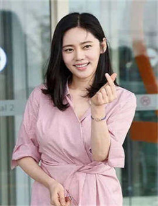 《色情无码潘金莲甘婷婷水浒-女人与公豬交交》